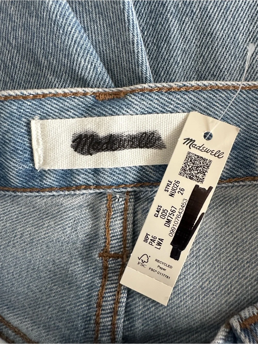 Madewell reposhing this